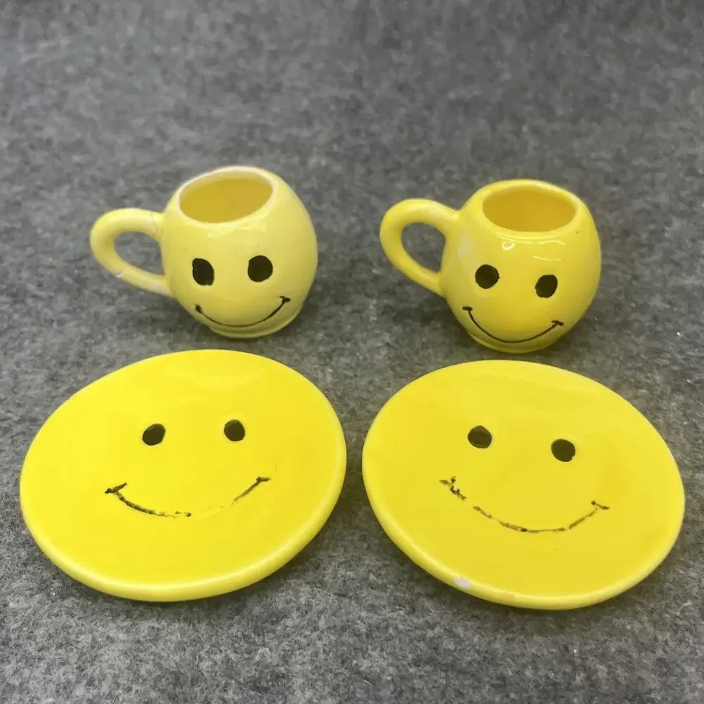 Vintage 1997 Young’s Inc Smiley Face Yellow Ceramic Miniature Teapot Set & Plate